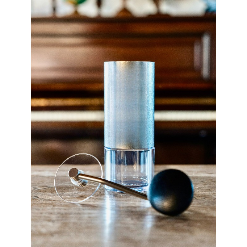 Commander C40 Handmatige Koffi - Burr Hand Grinder recensie en prijs